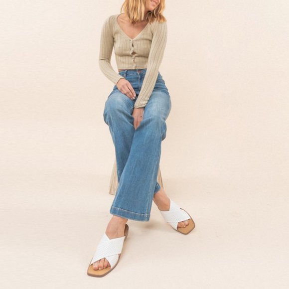 NEW Mi.iM White Perforated Slip On Slide Sandals - Picture 8 of 9